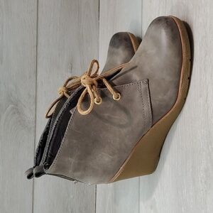 Sperry Womens Harlow Leather Wedge Boots shoes sz 8